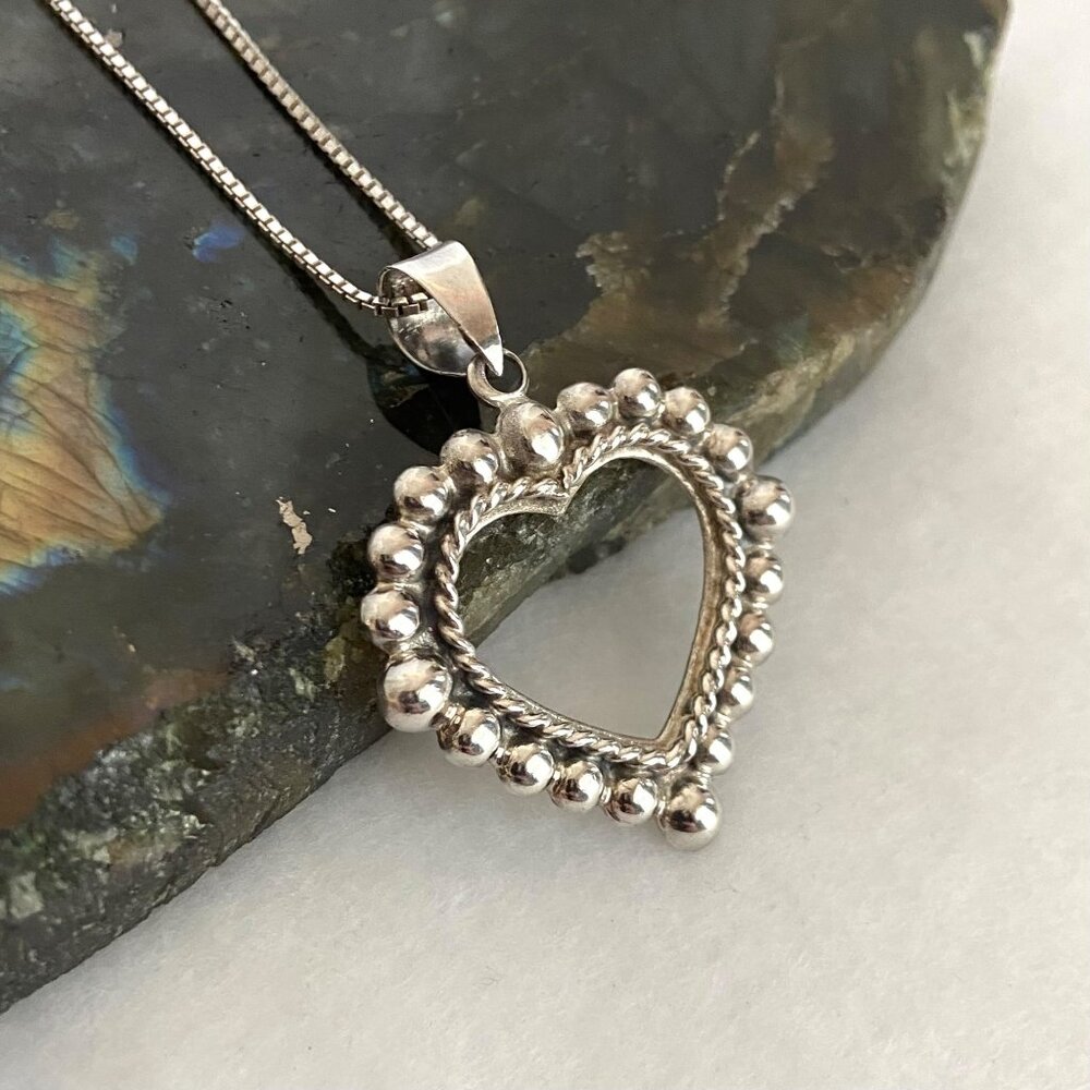 Sterling Silver 925 Beaded Open Heart Pendant Necklace 18" Box Chain - Picture 7 of 16